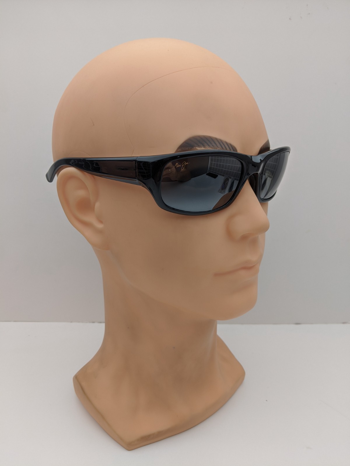 🕶️Made in Italy! Maui Jim MJ103-02 Stingray Sunglasses 55/22 129 /EUC543🕶️