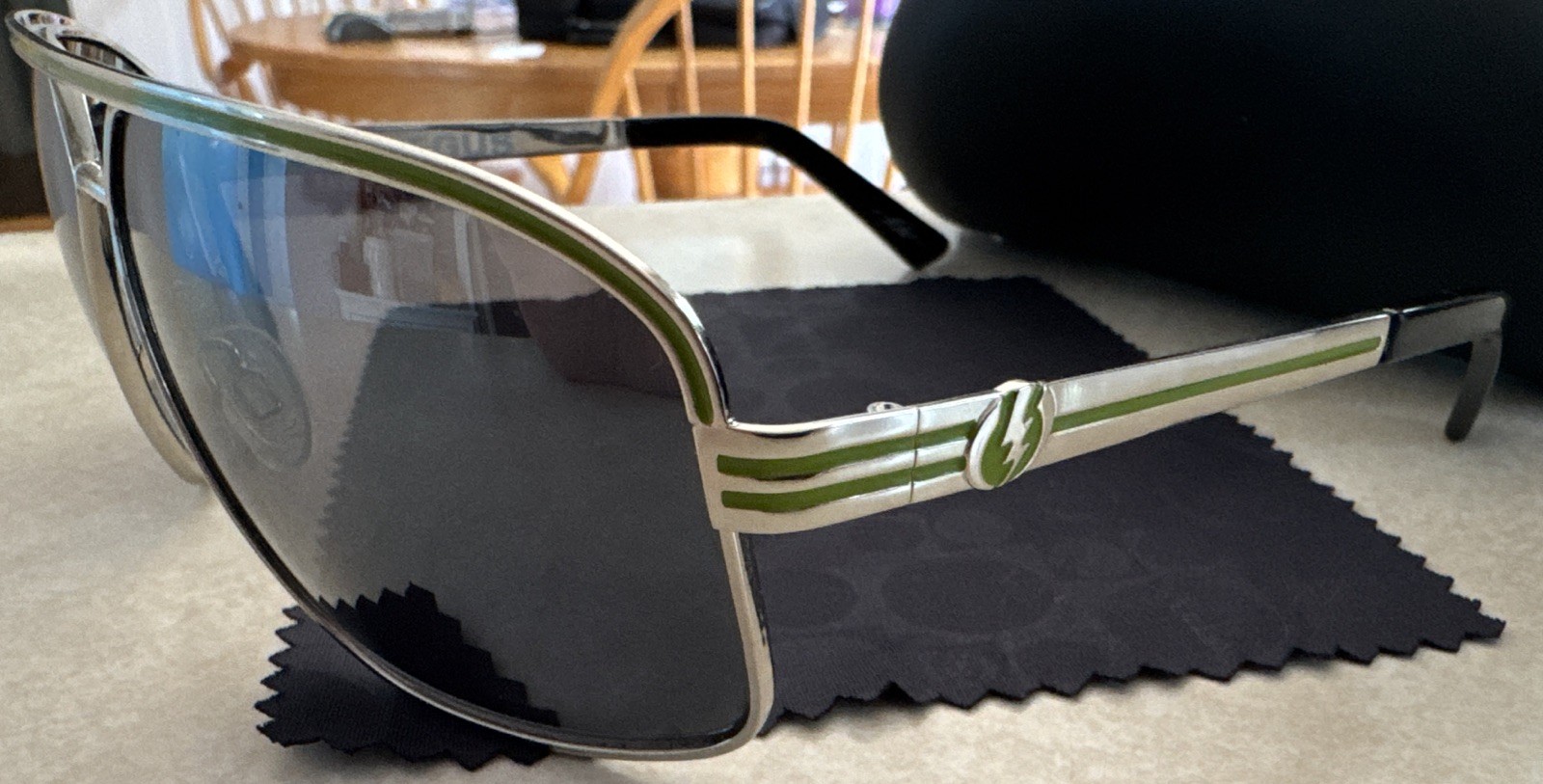Electric Vegus Sunglasses Platinum Green/Grey Chrome USED Excellent Condition