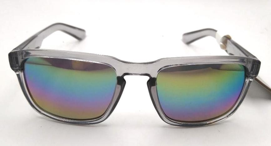Foster Grant BODY GLOVE Rainbow Mirrored Gray Sunglasses BGPC 23 323