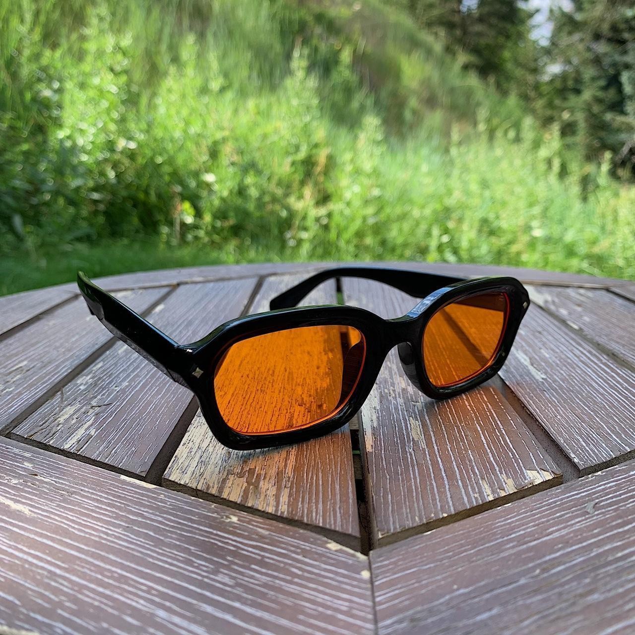 Vintage 90s y2k style square shaped sunglasses. Black frame Orange Tinted Lenses