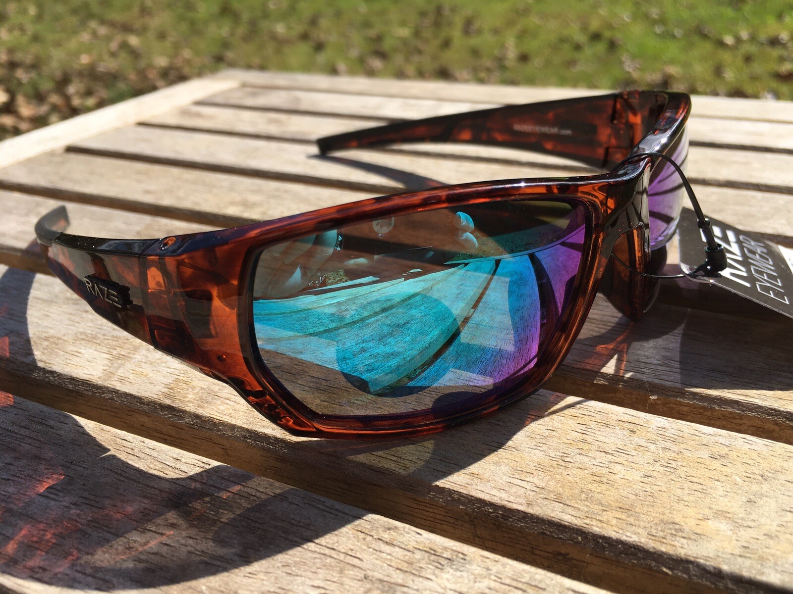 RAZE Sonar Sunglasses Polarized Mirrored Blue Brown Lens Tortoise Shell 28344