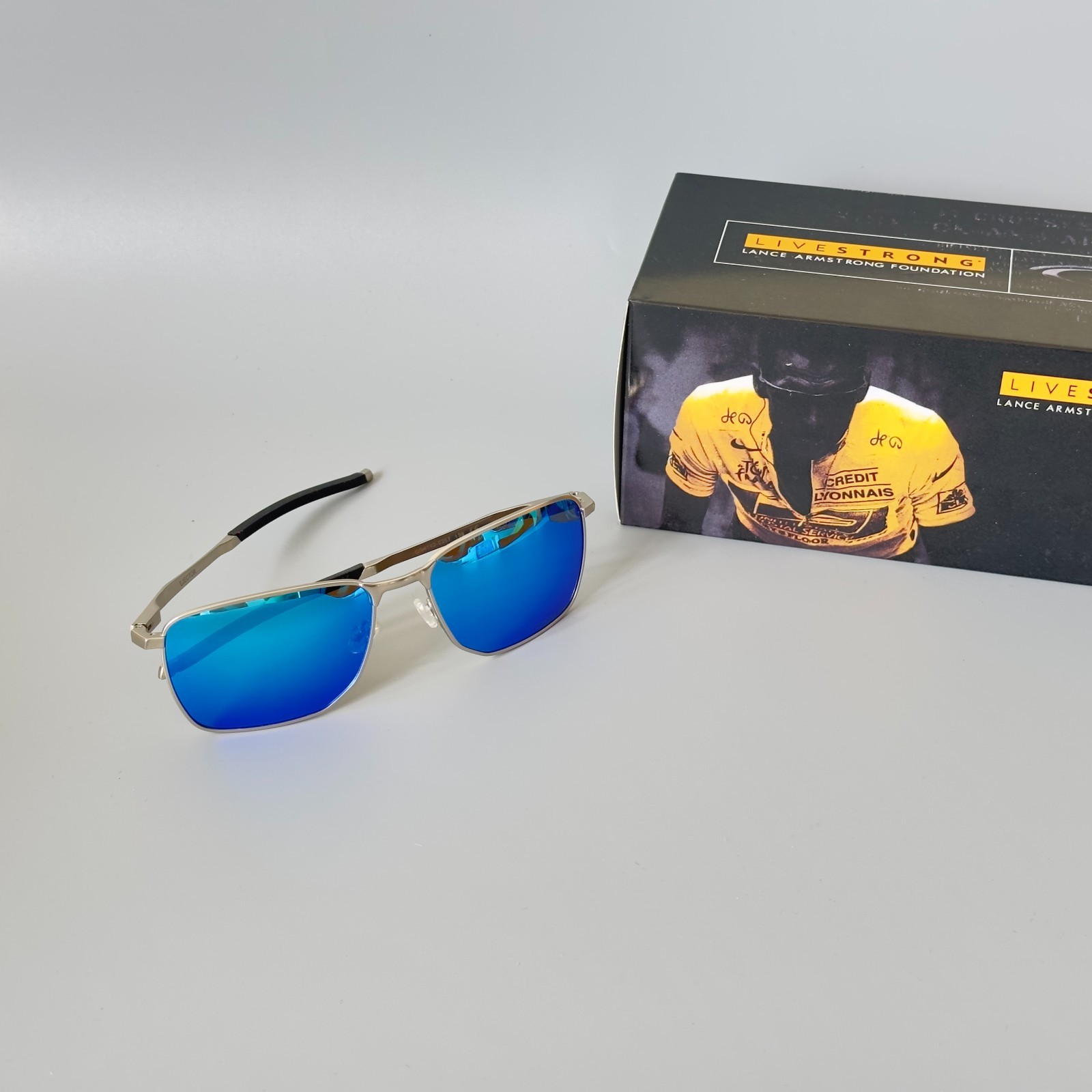 Oakley Ejector OO4142 Polarized Sunglasses Silver Frame Sapphire Polarized lens