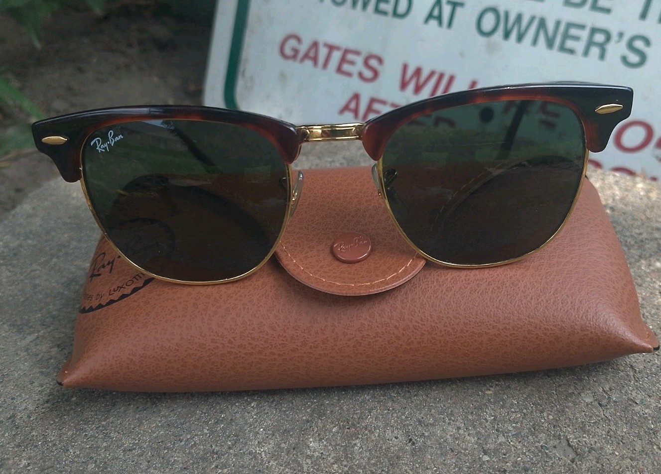 100% AUTHENTIC ray-ban clubmaster sunglasses Turquoise And Gold