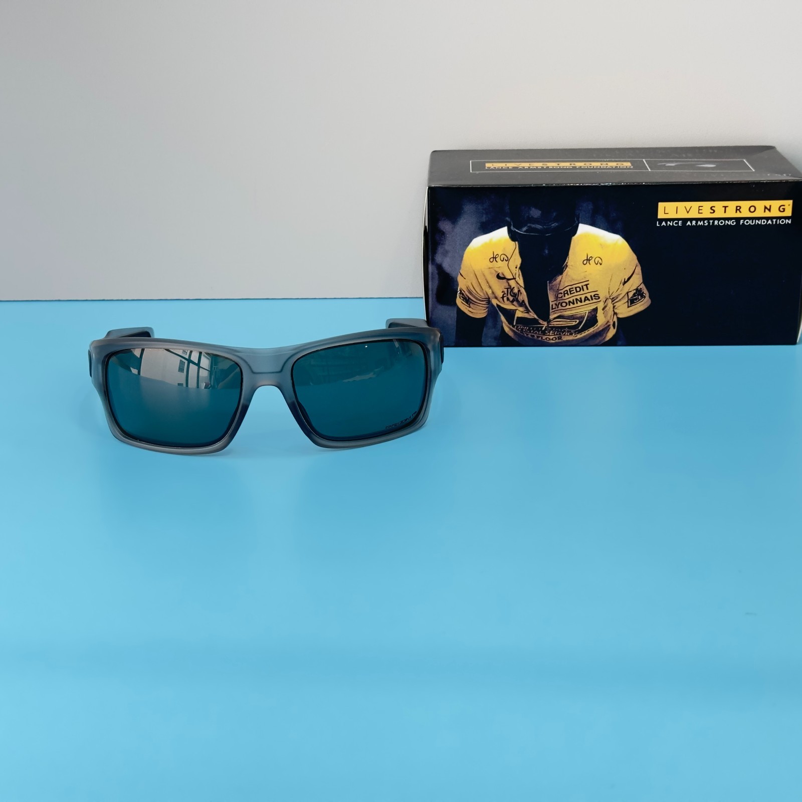 Oakley Turbine Rotor OO9263 Gray Smoke Black Prizm Black Sunglasses