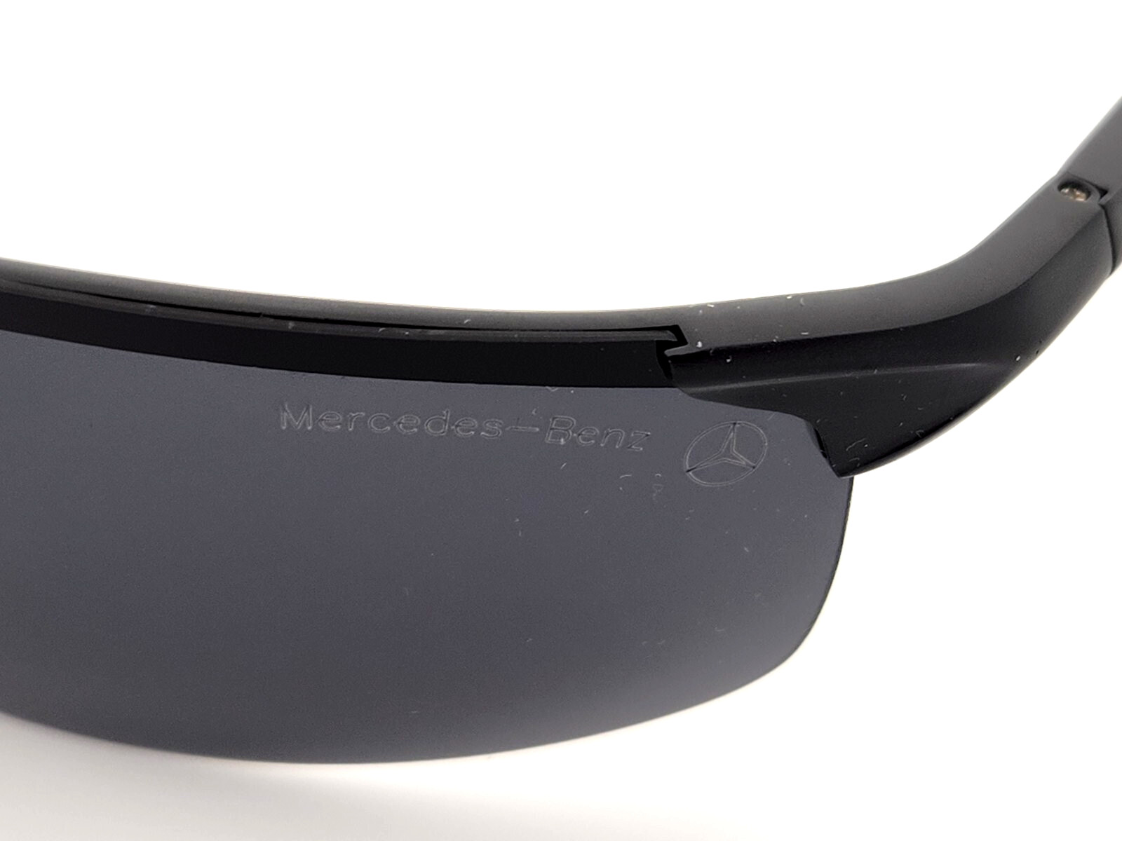 Polarized Mercedes Benz Flex Arm Metal Sports Rimless Sunglasses Black Smoke MB1