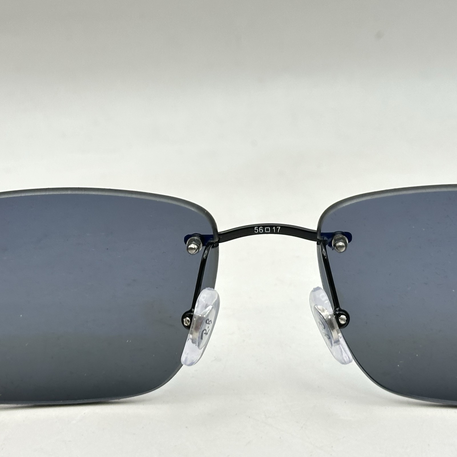 Ray Ban Mens Rimless Irregular Thin Metal Polarized Sunglasses RB3768 Black/Gray
