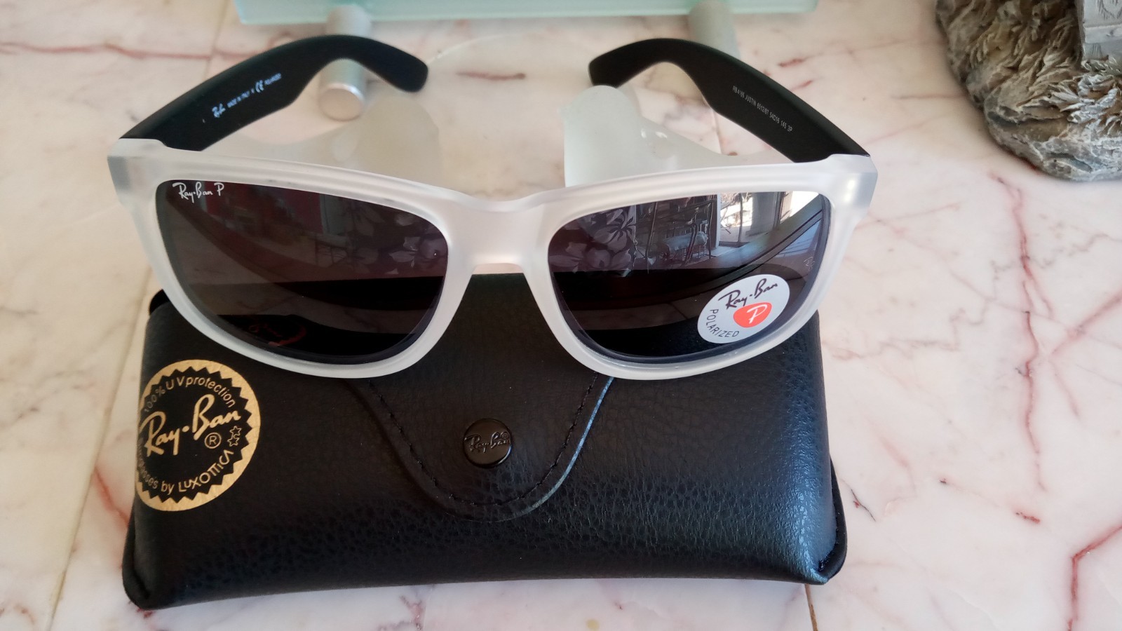 RAY-BAN Polarized RB4165 NEW Black/Grey JUSTIN SUNGLASSES （54-16,145mm）