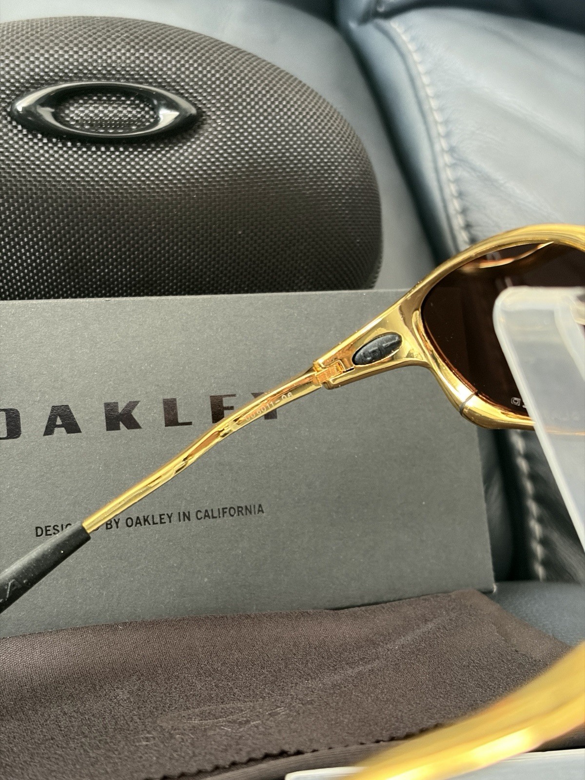 Oakley X-Metal Juliet 1.0 Sunglasses Gold Frame/Gold Lenses Brand New
