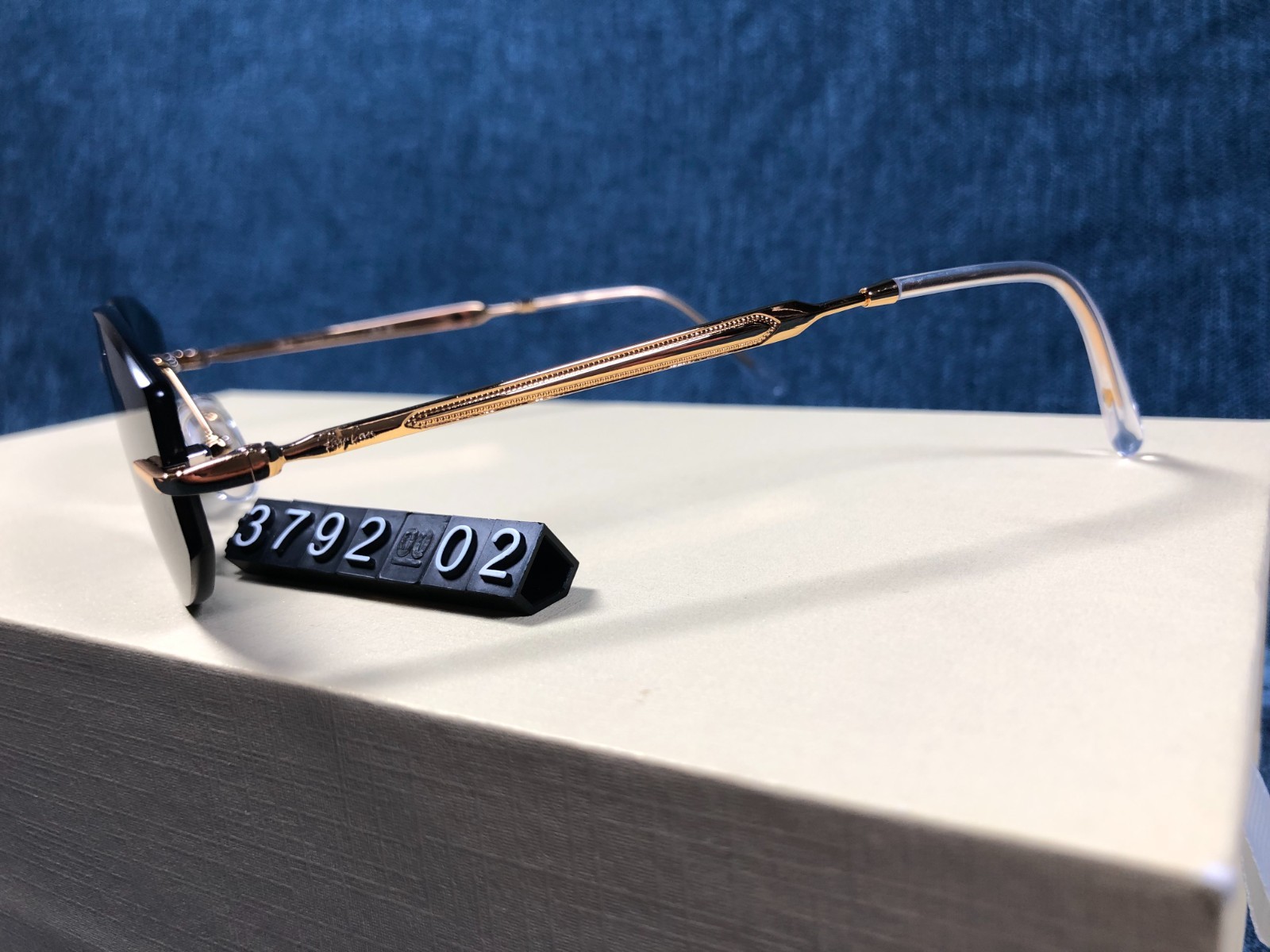 Ray-Ban RB3792 Unisex Sunglasses Gold Frame 55/17MM Grey Lens 001/71 145MM –02