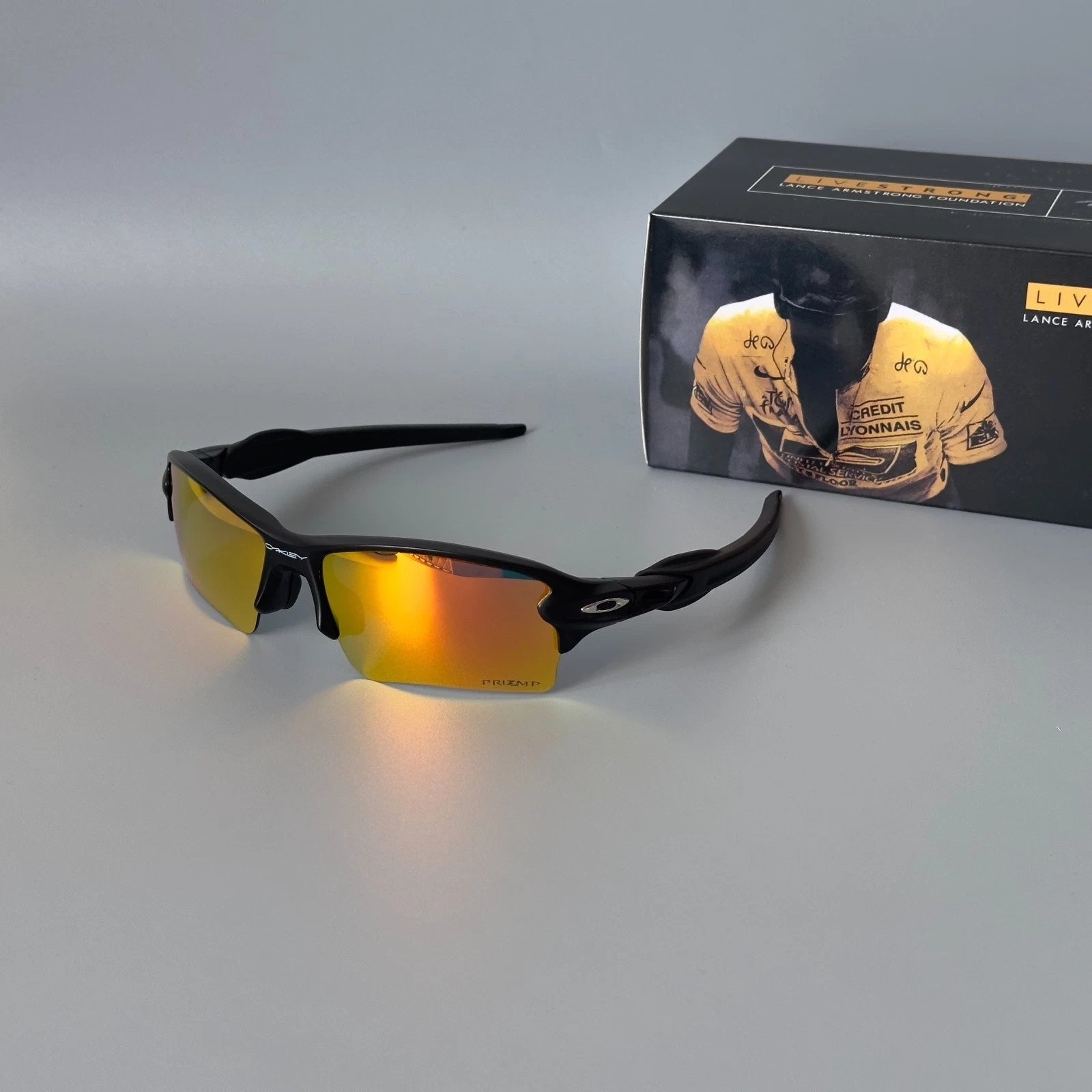 Oakley Flak 2.0 XL Sunglasses Black Frame Polarized Red Lens Mens New