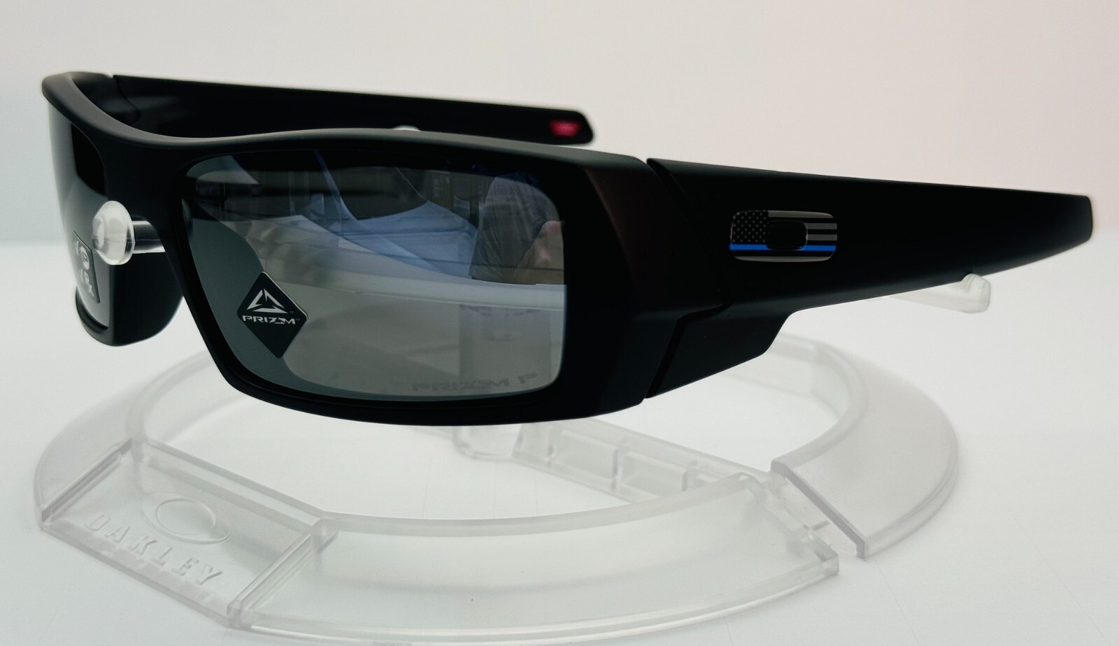 New Oakley Gascan Sunglasses / Matte Black/ Prizm Black Polarized/Thin Blue Line