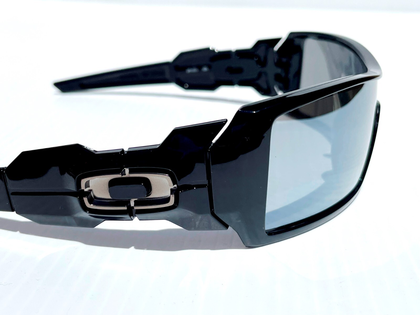 Oakley OIL RIG polished BLACK POLARIZED Galaxy CHROME Mirror lens Sunglass 9081
