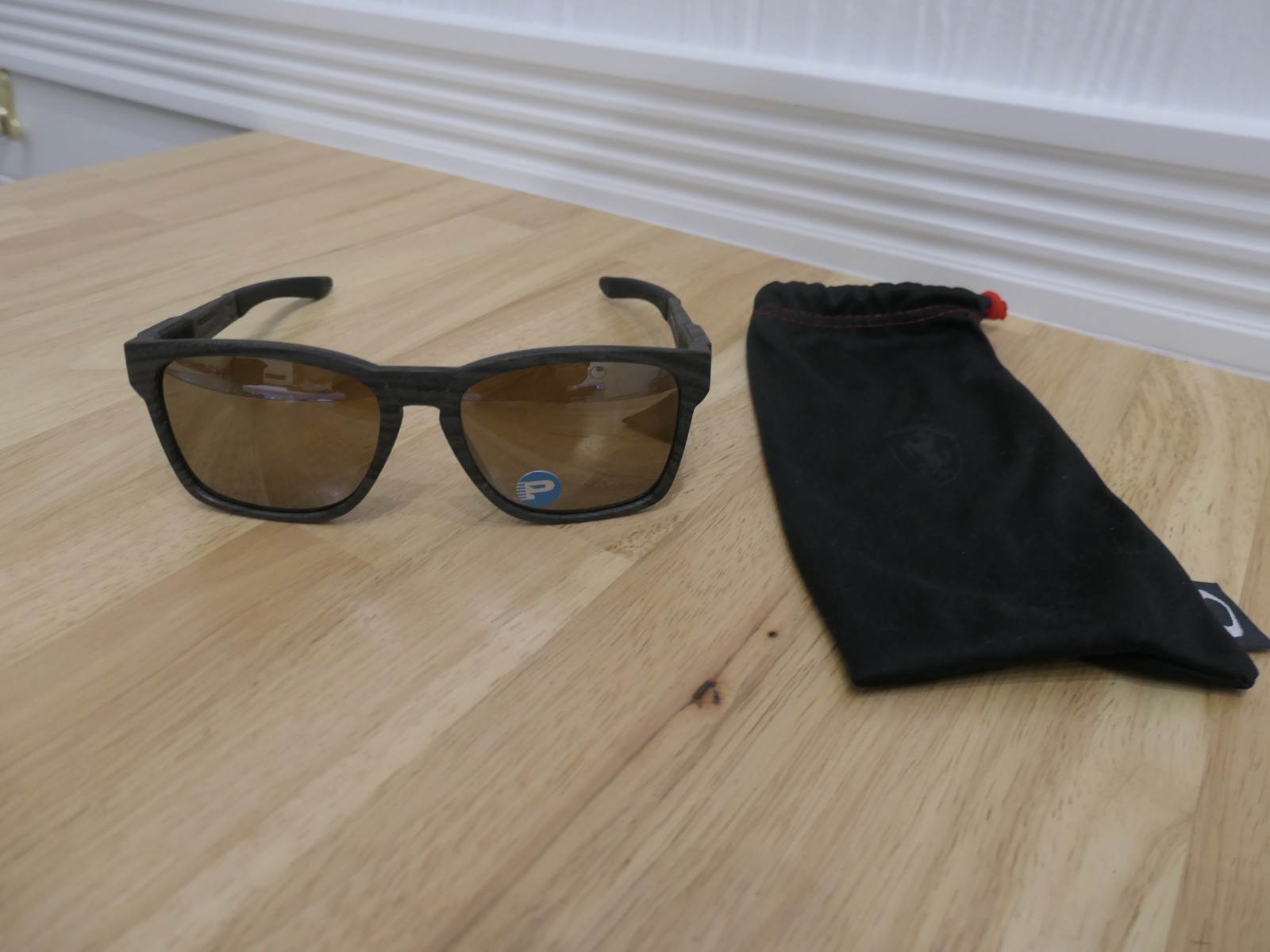 Oakley Catalyst Grey Woodgrain Polarized Sunglasses 009272-16 Discontinued NOS