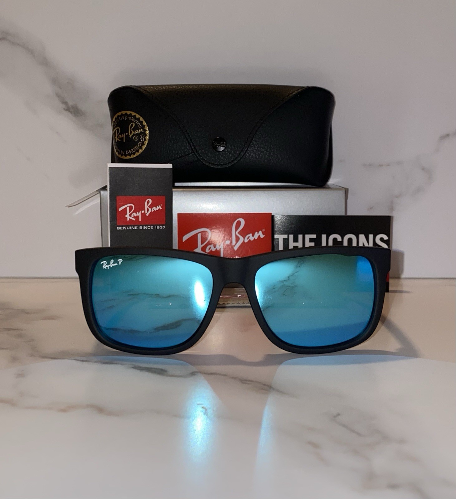 Ray-Ban Justin RB4165 622/55 Rubber Black Blue Mirror Polarized Sunglasses 54 mm