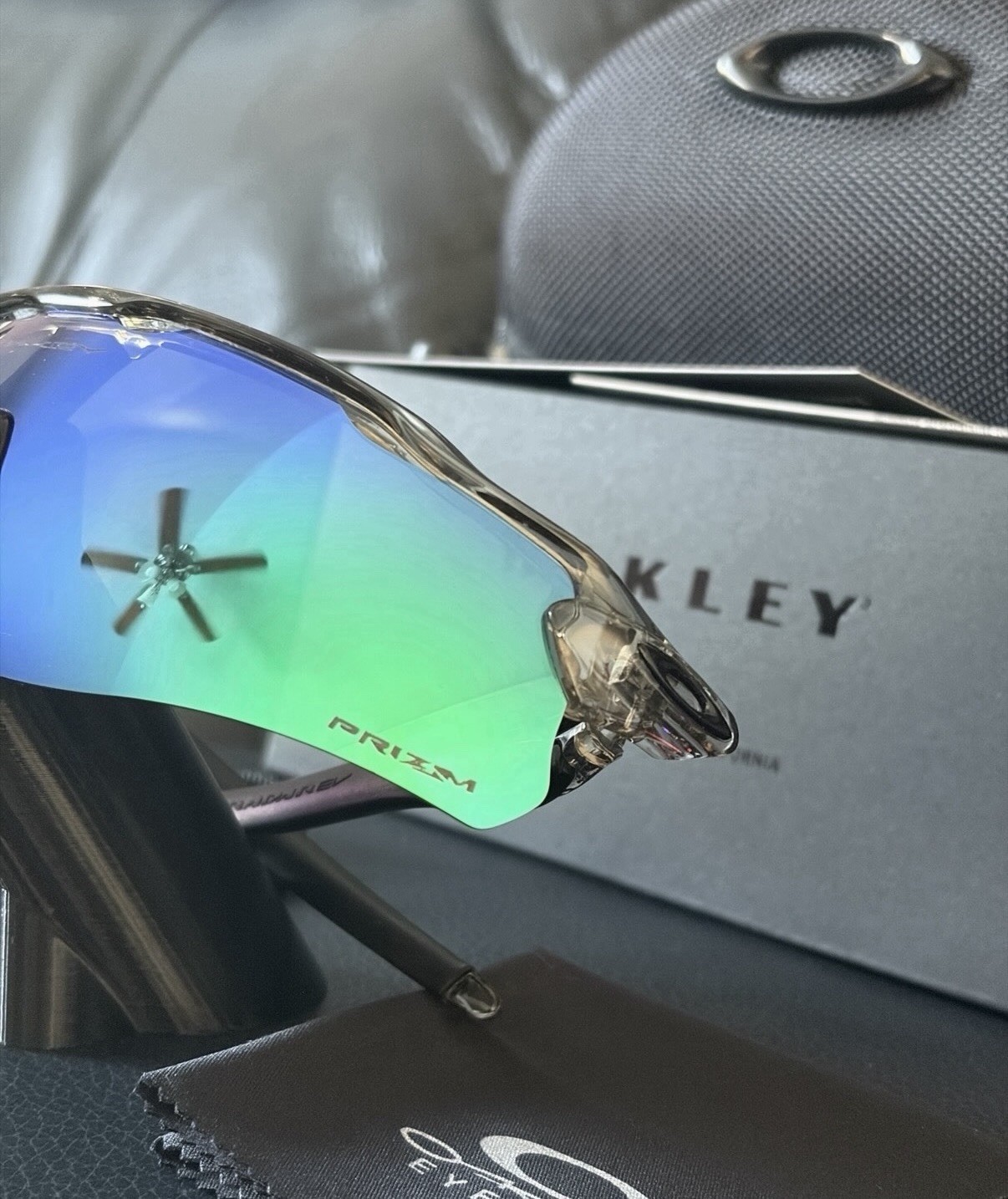 NEW Oakley 009208 Radar Ev Path Men’s Sunglasses – Prizm