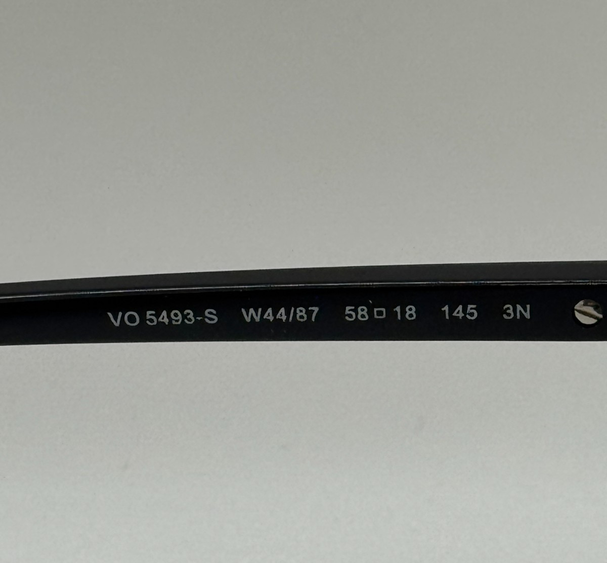 Vogue VO5493S(W44/87) Black 58mm/Dark Grey Mens Sunglass