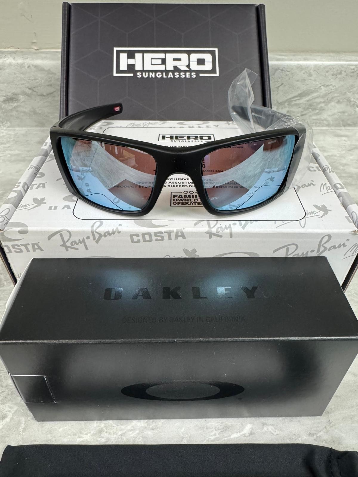 OAKLEY | NEW | FUEL CELL | 9096 – D8 | MATTE BLACK | PRIZM DEEP WATER
