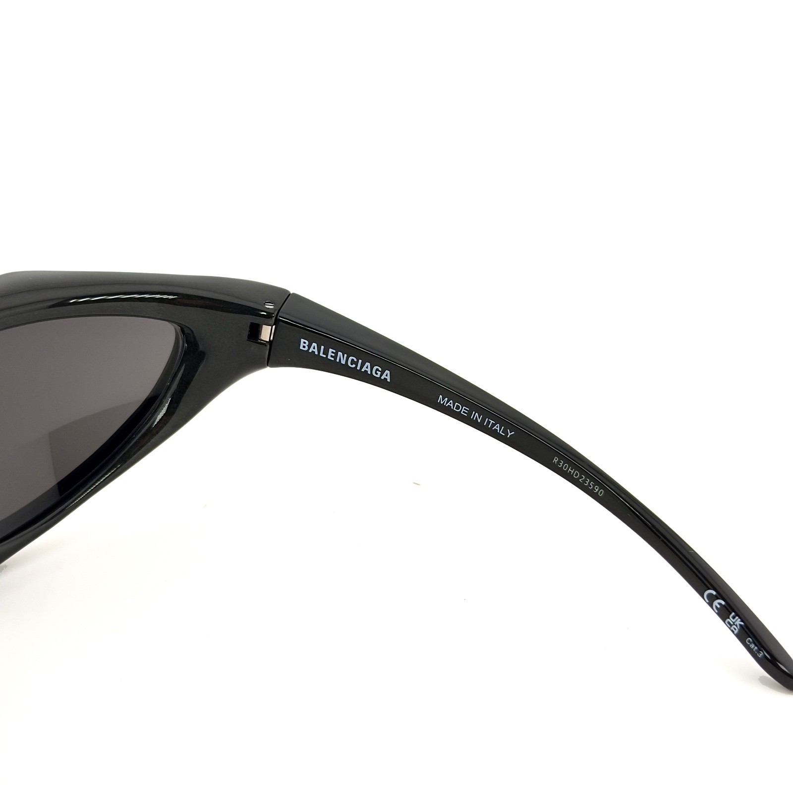 BALENCIAGA BB0352S RUNNER CAT 0352 Gray Purple Angular Mask Unisex Sunglass 005