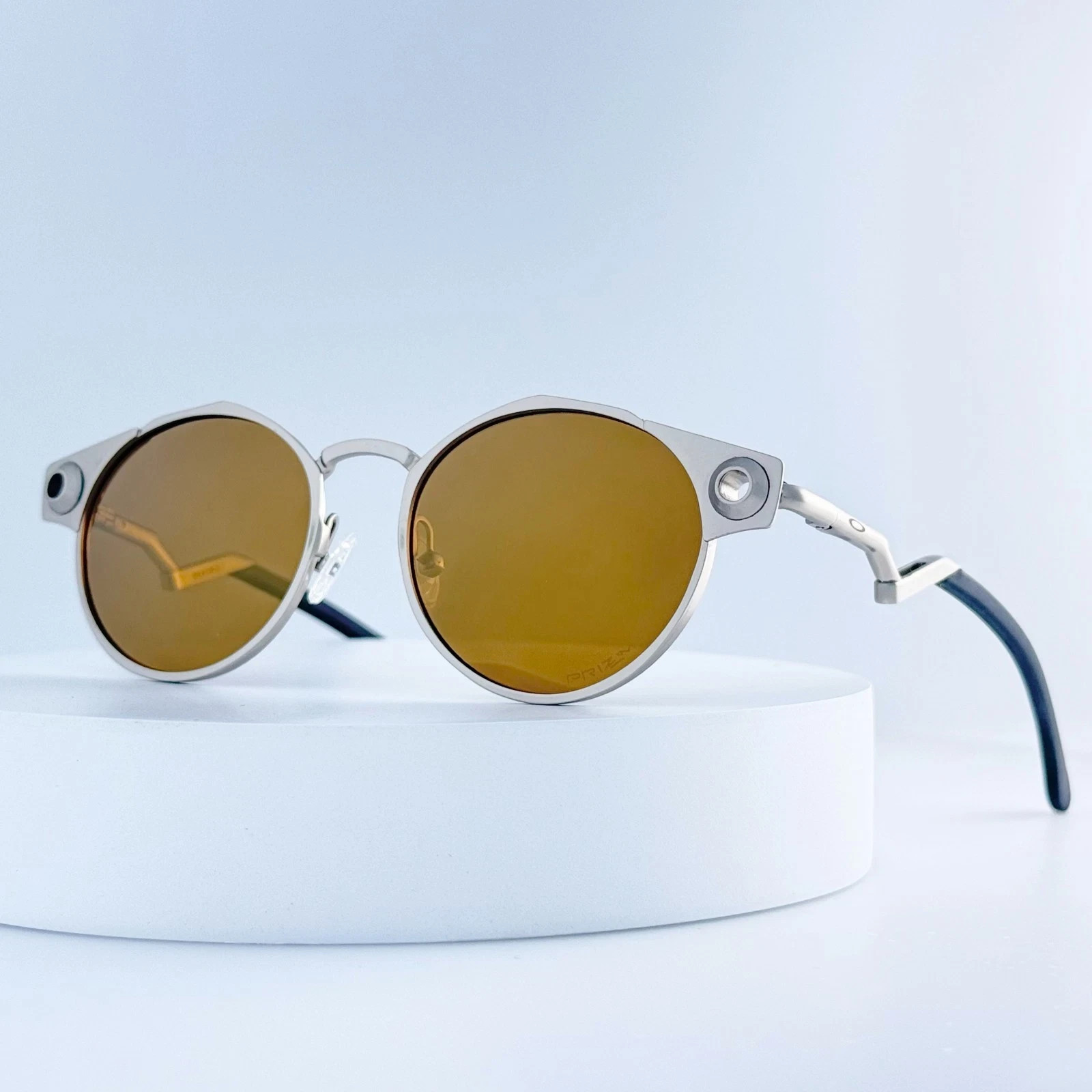 Oakley Deadbolt OO6046 Satin Chrome Brown Lens Titanium SunglassesIN BOX