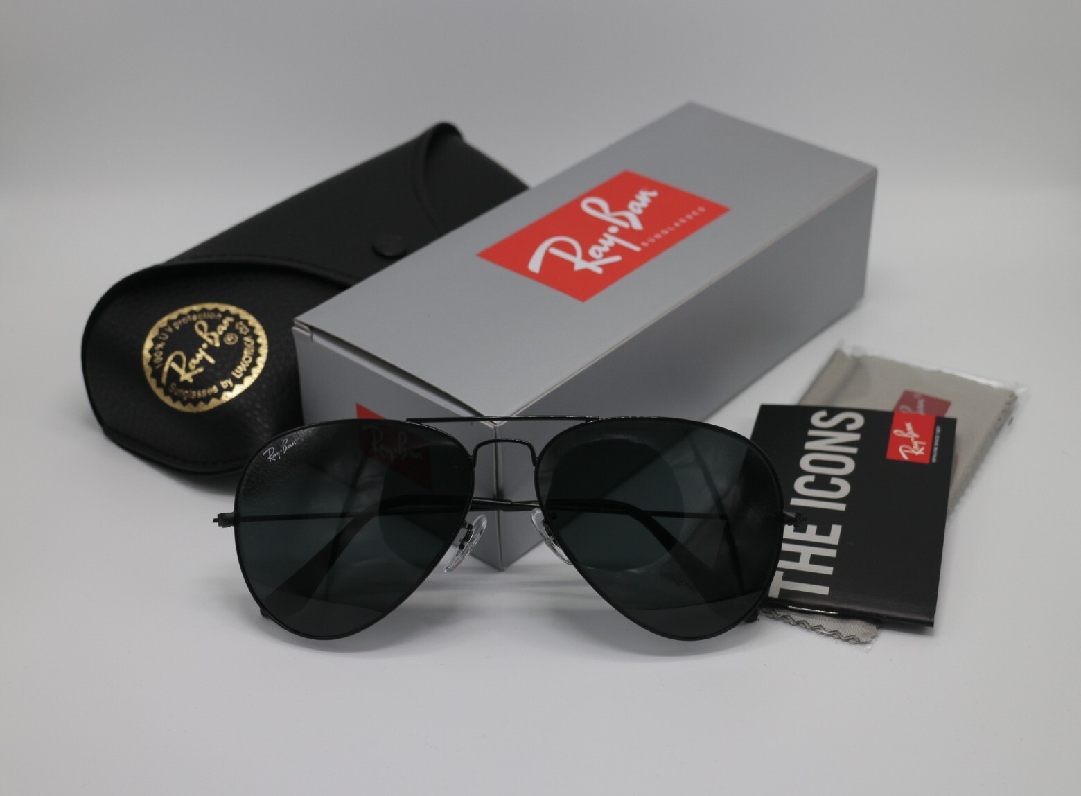 Ray-Ban Aviator RB3025 002/62Black/Black 58mm Unisex / Brand New