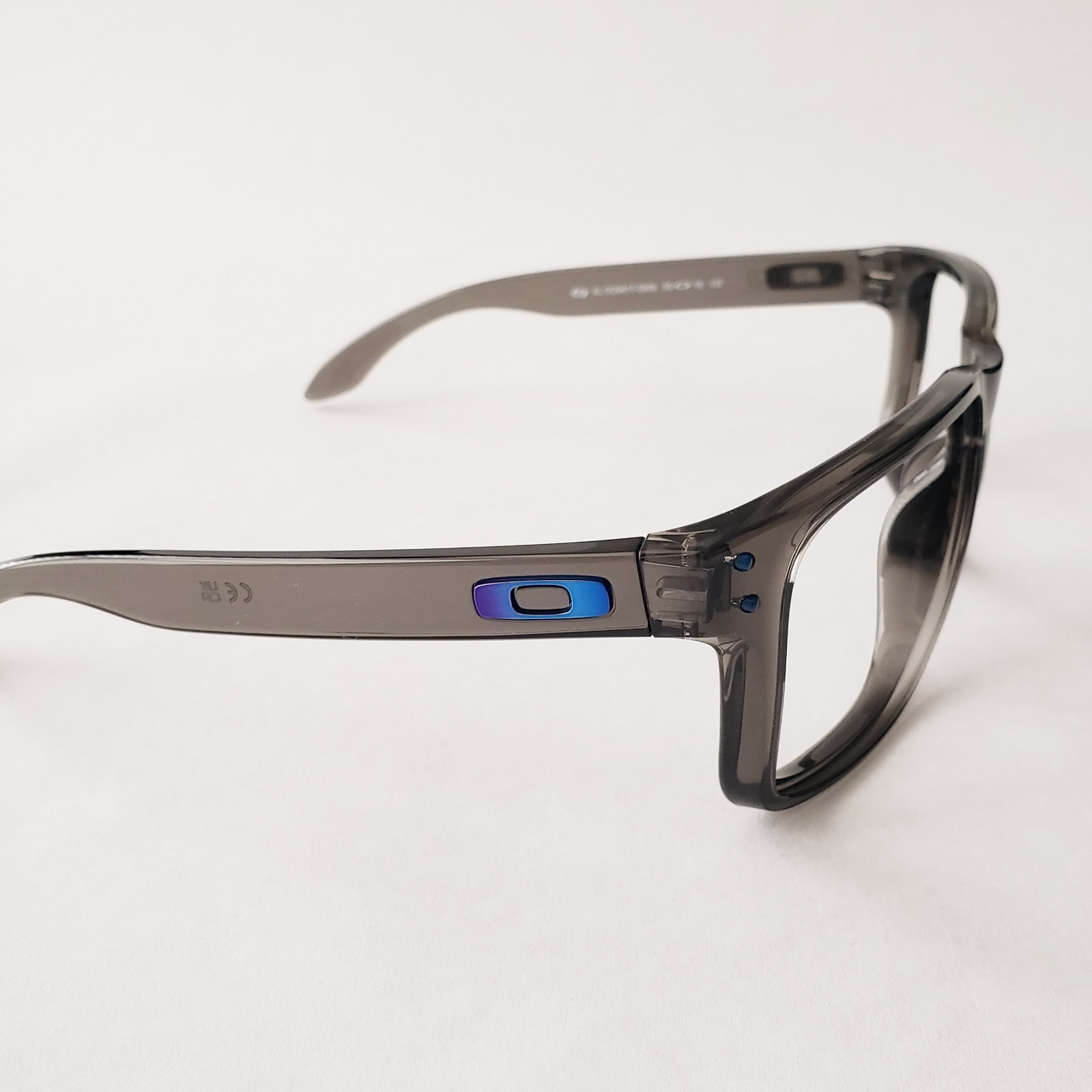 Oakley Holbrook XL Grey Smoke Blue Icons Replacement Frame Only Authentic OO9417