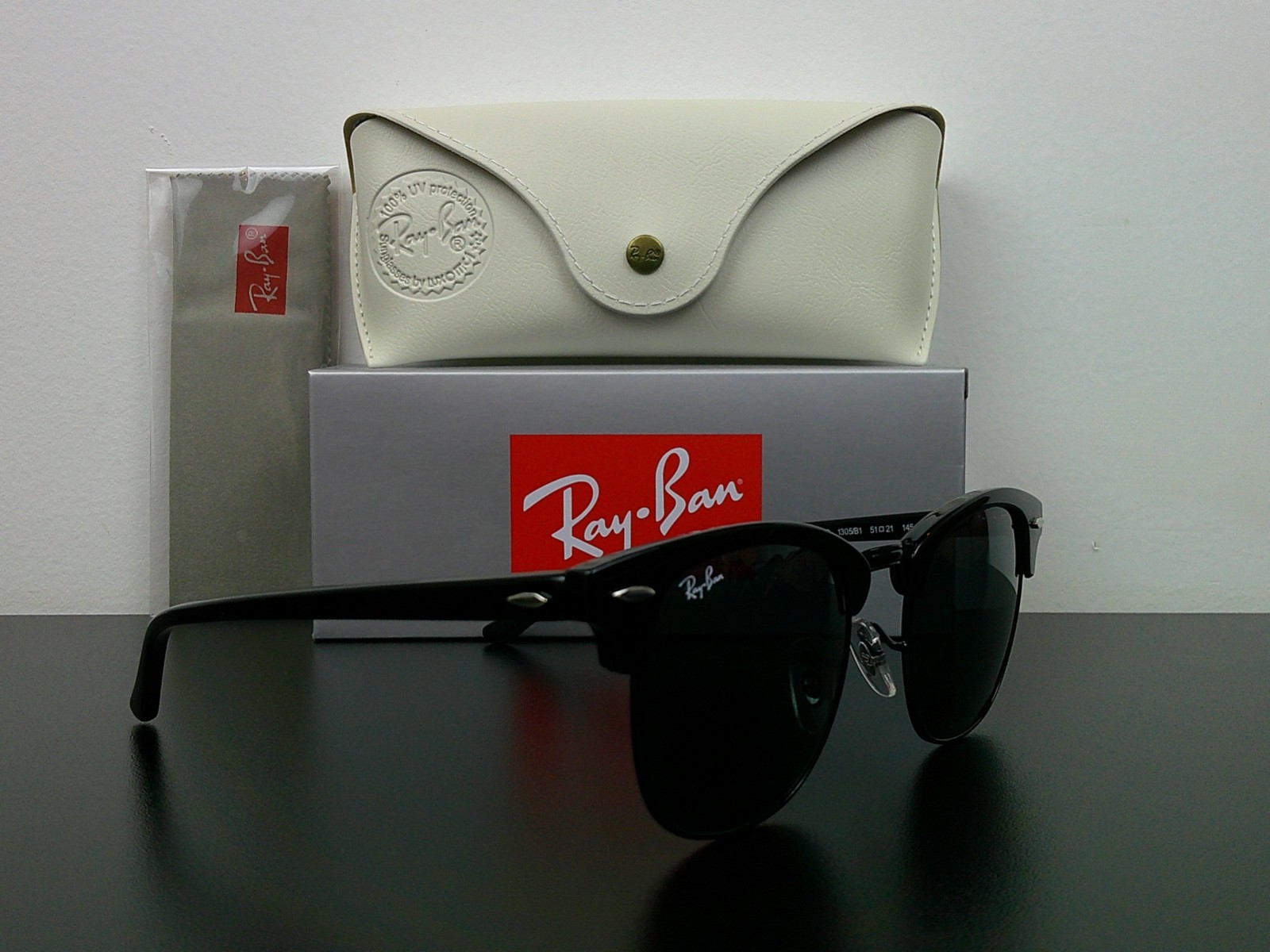 Ray-Ban RB3016 Clubmaster Classic Sunglasses All Black 51mm Never Worn