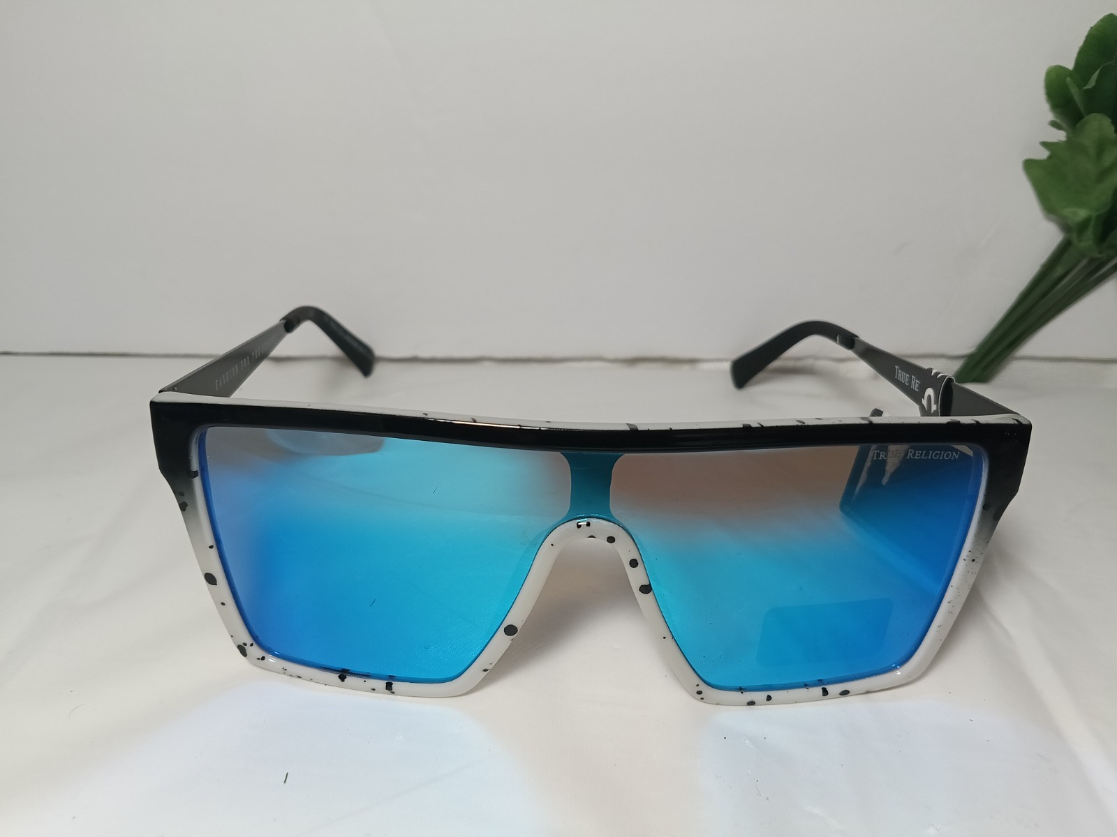 True Religion Men’s Shield Sunglasses Black Plastic Frame Blue Mirrored Lens