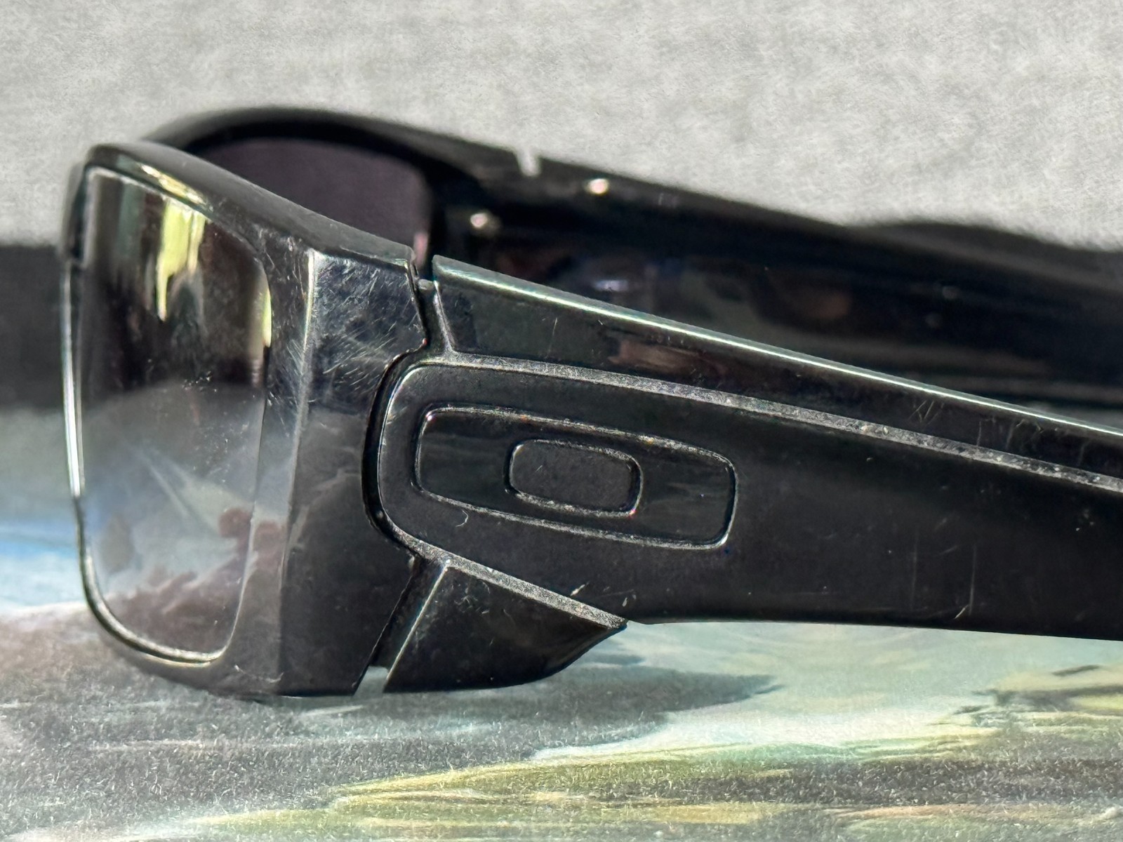 Oakley Fuel Cell Men’s Polished Black Rectangle Sunglasses Frame Only 60-19-130