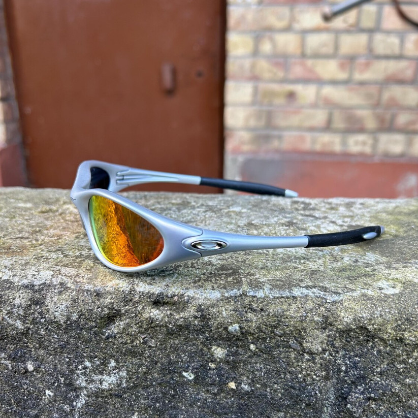 Vintage Oakley Minute Sunglasses Sliver Frame Red Lenses Y2K Gorpcore
