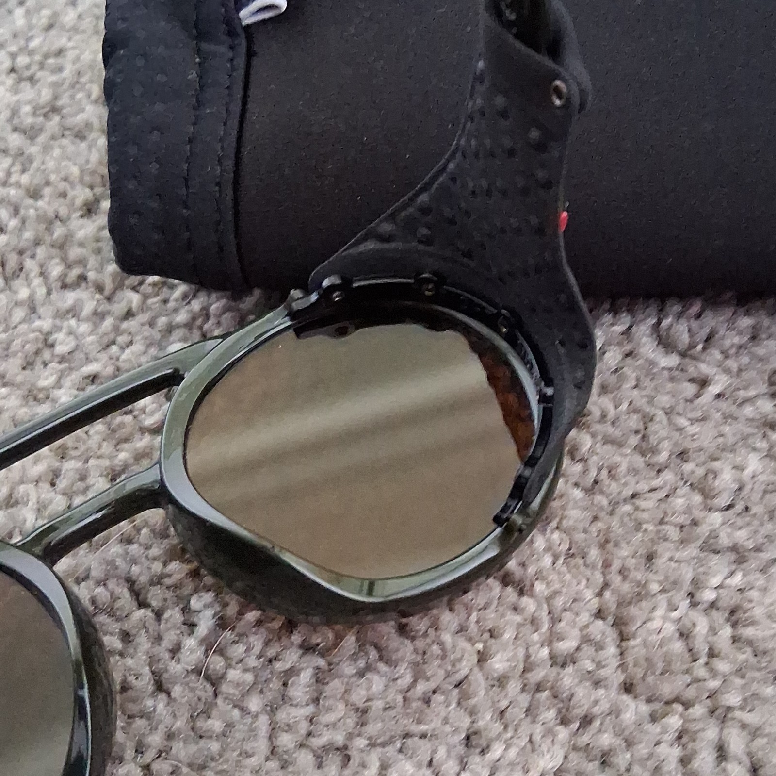 Carrera Men’s Designer Round Sunglasses Green Plastic Frame Brown Mirrored UVA