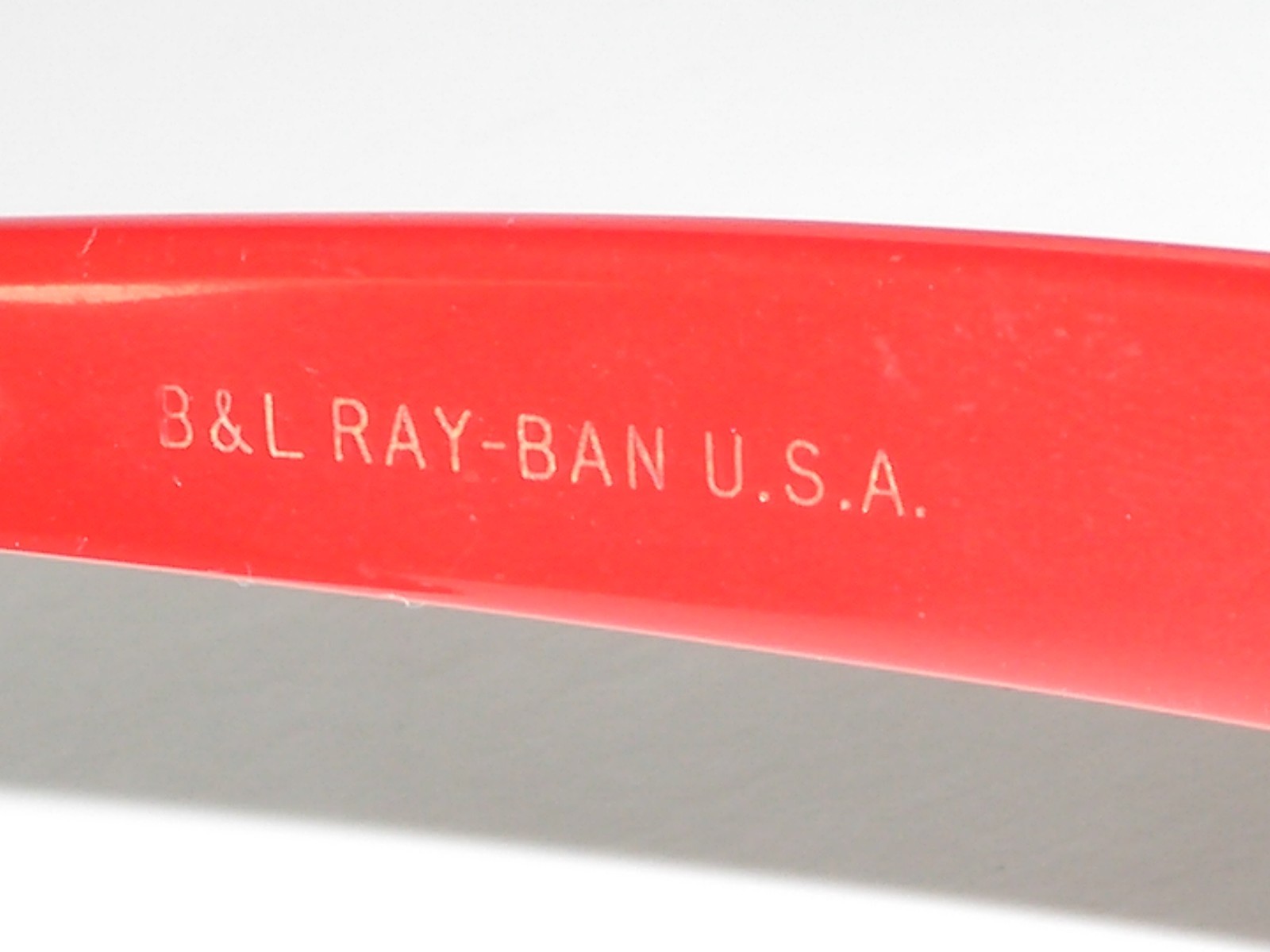 VINTAGE B&L RAY-BAN MADE IN USA CRIMSON RED G15 WAYFARER II SUNGLASSES SUPERB!!!