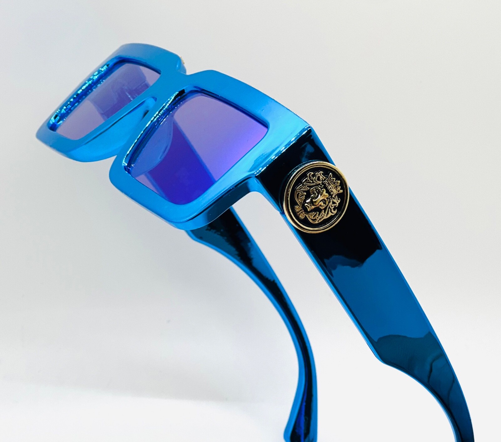 MEN GOLD LION HEAD MEDALLION SUNGLASSES CLASSIC CASUAL RETRO DESIGNER OUTDOOR