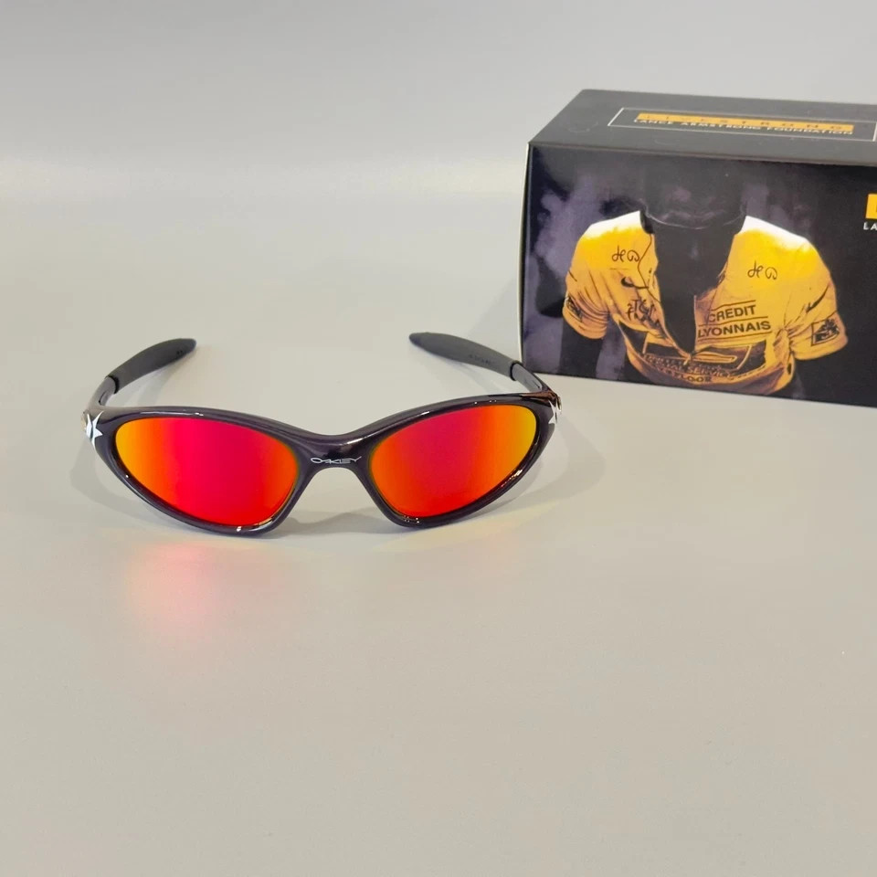Oakley Minute 1.0 Shooting Star Ruby Lens Vintage Sunglasses USA w/ Box