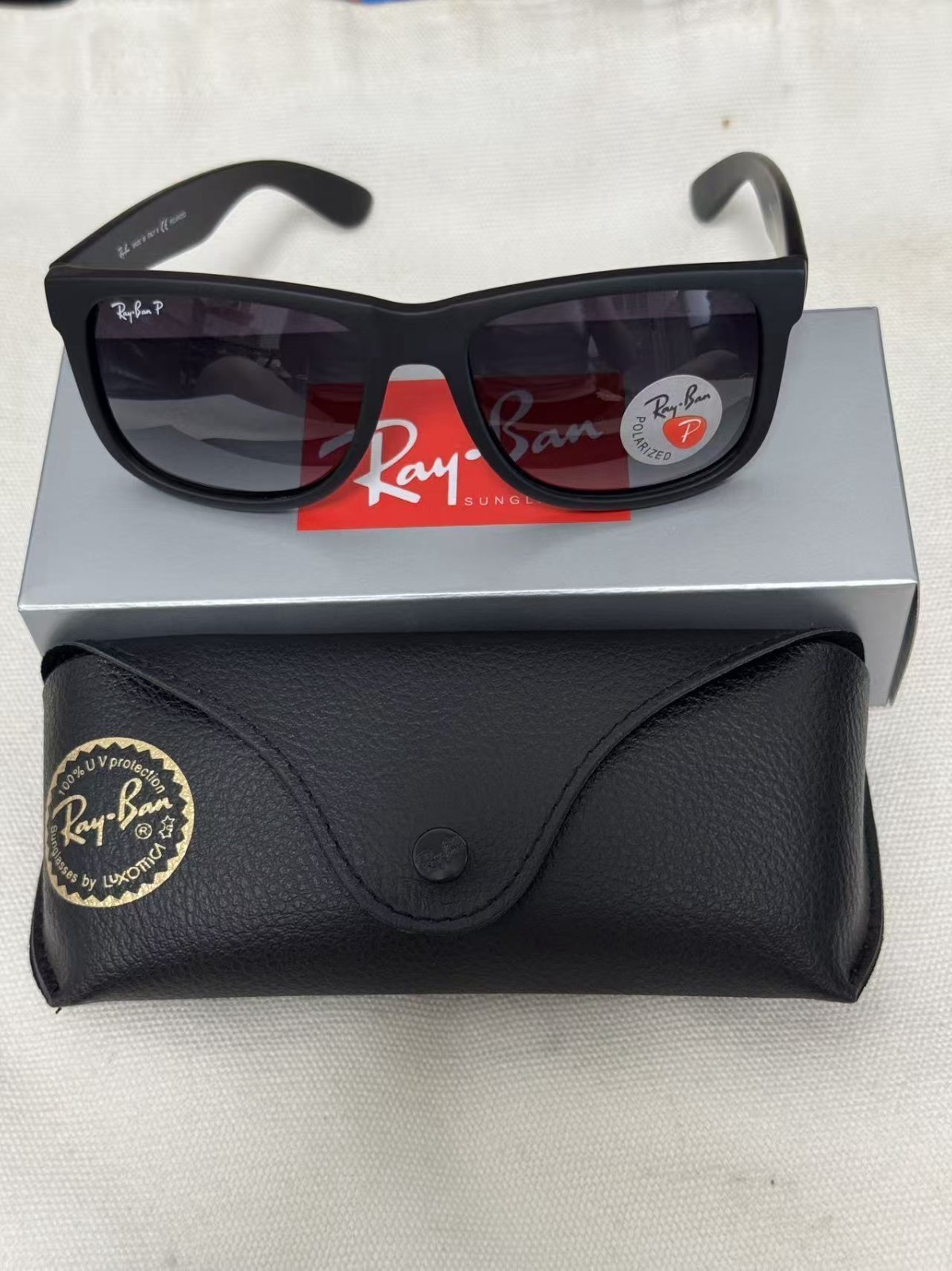 NEW Ray-Ban Justin Classic Grey Polarized Sunglasses RB4165 622/T3 54-16mm US
