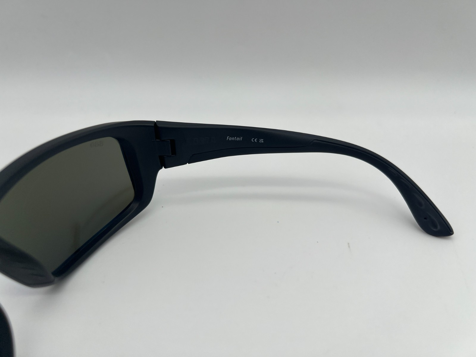 NEW Costa Del Mar FANTAIL Polarized Sunglasses Blackout / Blue Glass 580G