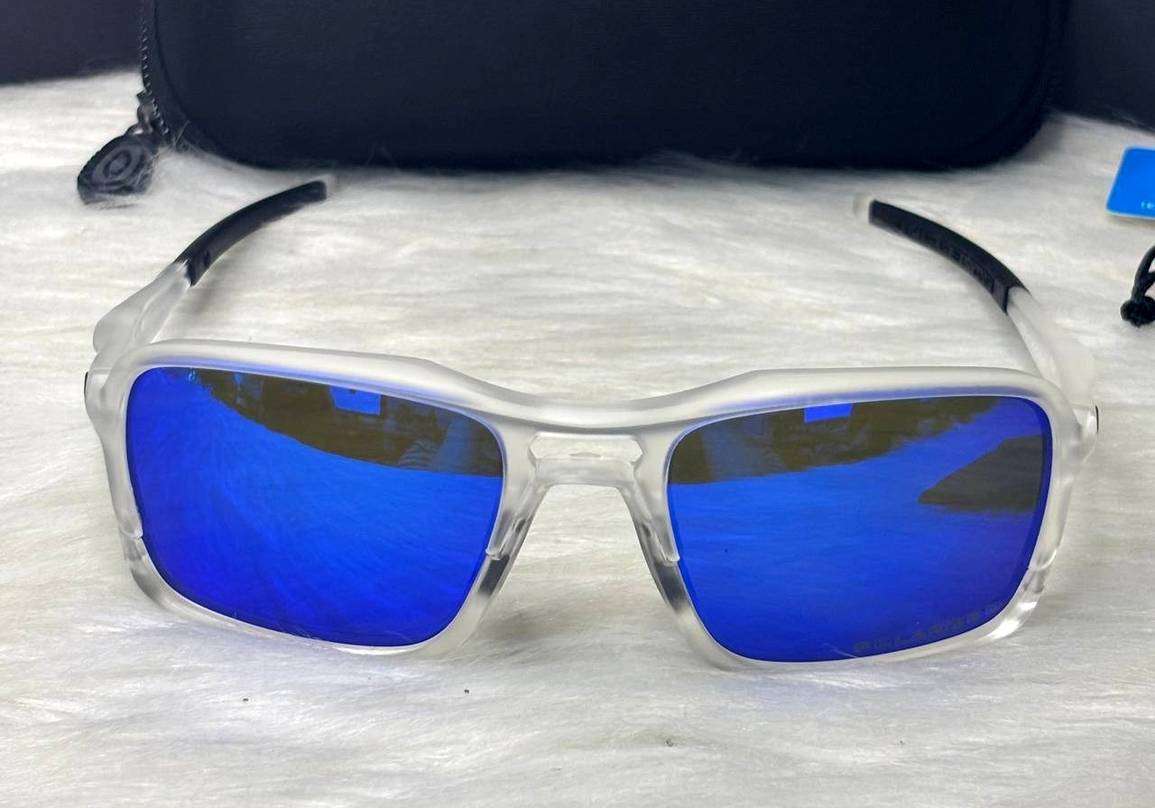 NWB Oakley Triggerman Sunglasses Matte Clear Frame Prizm Polarized Blue Lenses