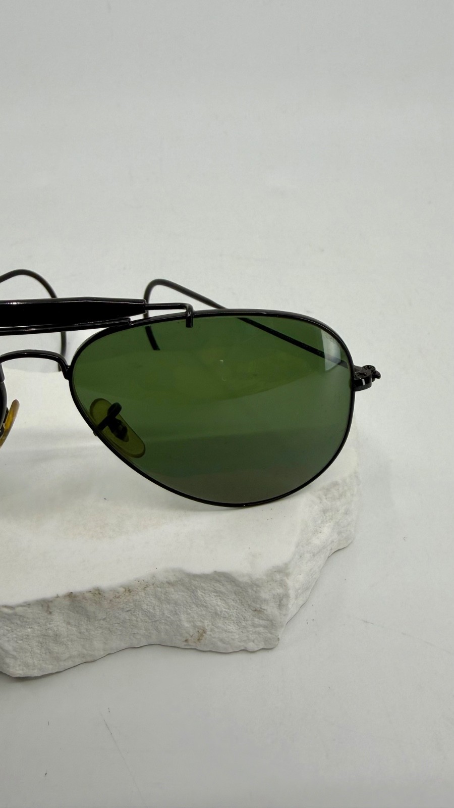 Vintage Ray-Ban RB3030 Outdoorsman Aviator Sunglasses (with case)