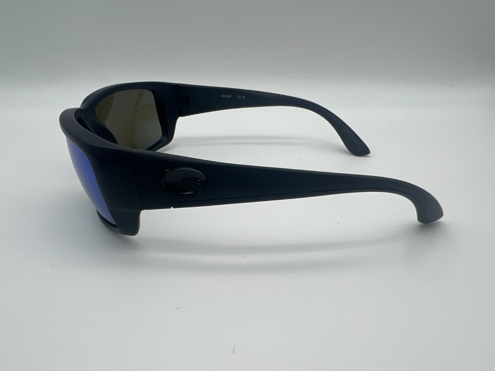 NEW Costa Del Mar FANTAIL Polarized Sunglasses Blackout / Blue Glass 580G