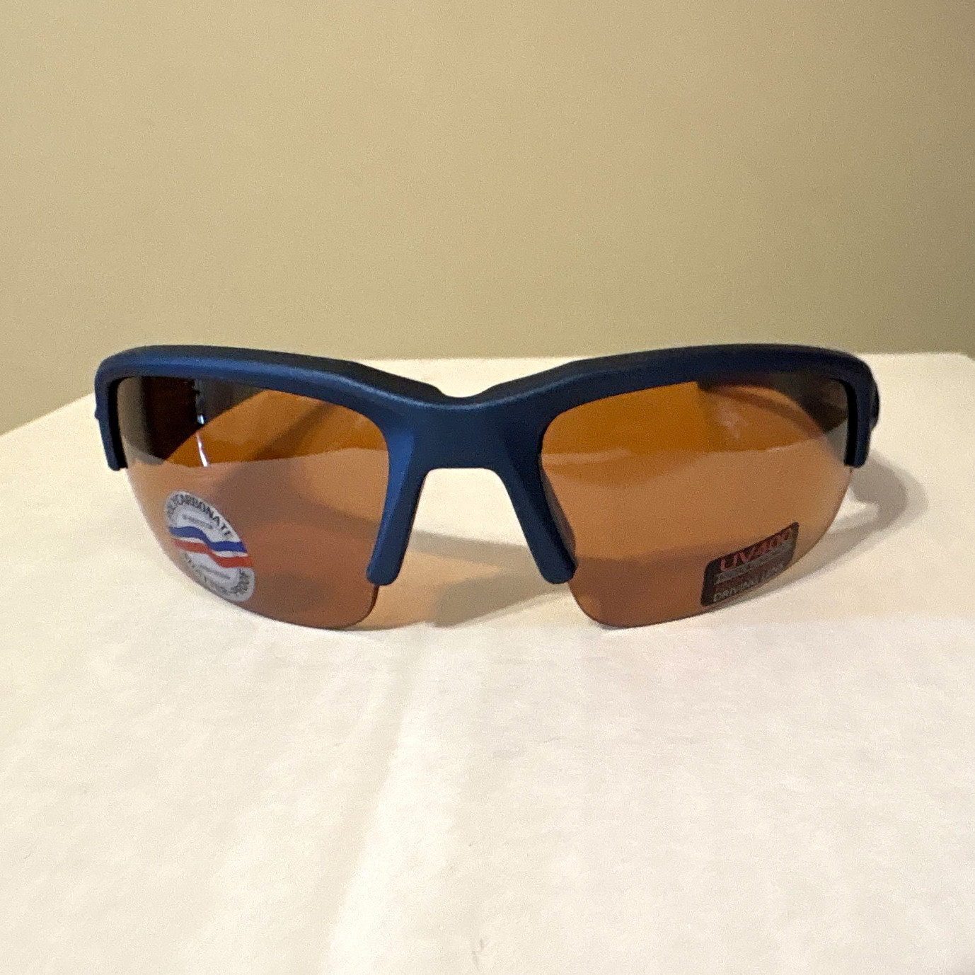 MLB Chicago Cubs Wraparound Sunglasses Blue Frame Orange Tinted Lenses Case