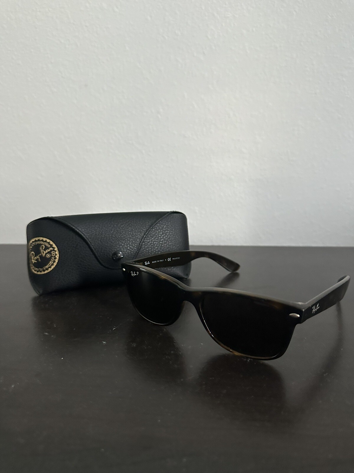 Ray-Ban RB2132 Unisex Adults Sunglasses