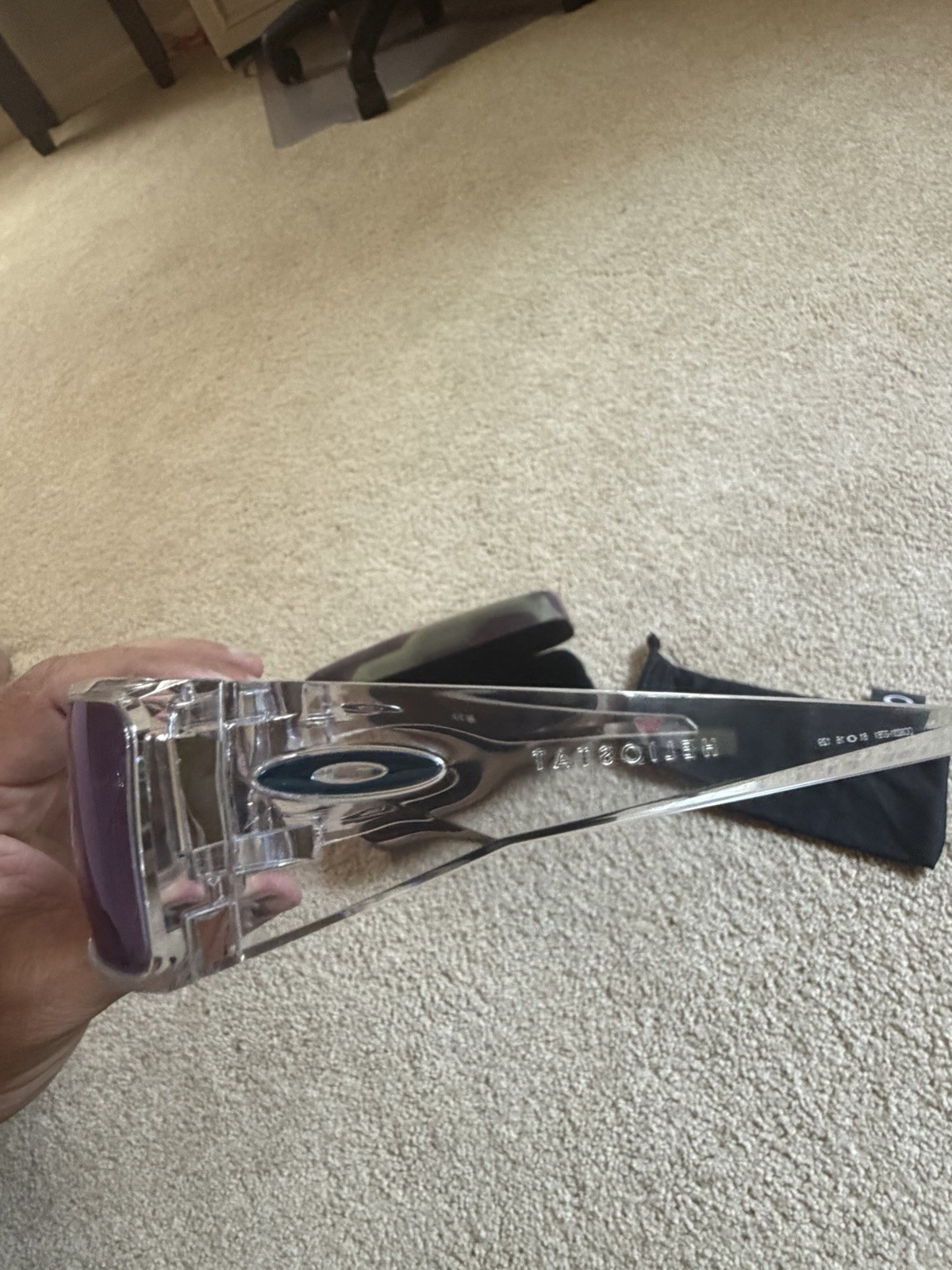Oakley Sunglasses HELIOSTAT OO9231-0761 Clear Frame / PRIZM Sapphire POLARIZED
