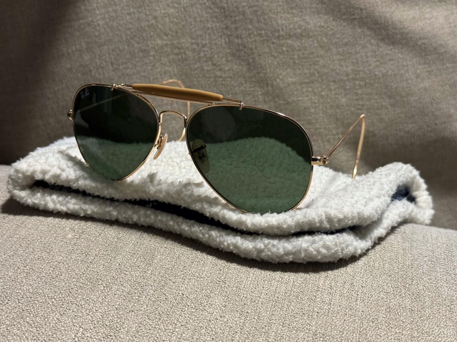 ray ban RB3030 Classic 58mm Sunglasses