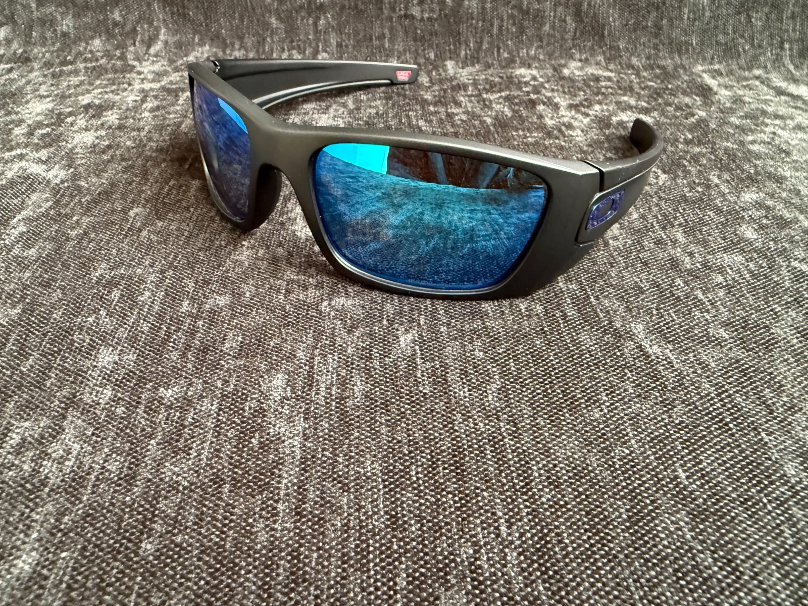 Oakley sunglasses Gascan steel Black frame Prizm Blue Polarized lens OO9096-01