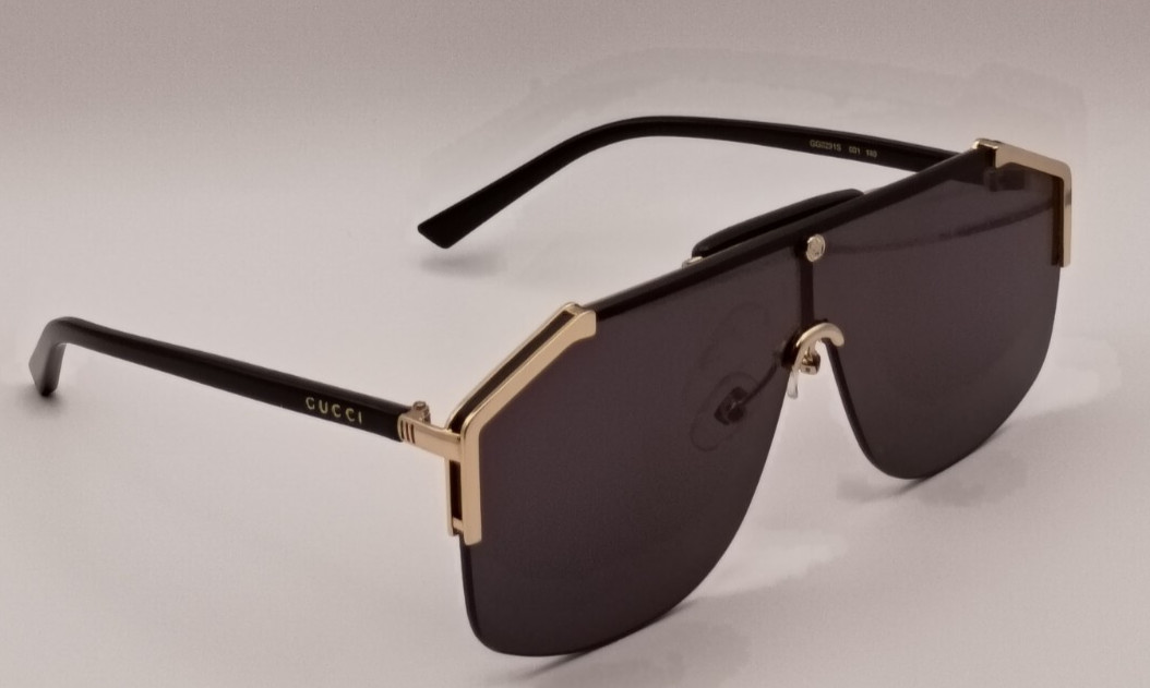 Gucci GG0291S Men Sunglasses Oversized Shield Black Gold Metal Frame Gray Lenses