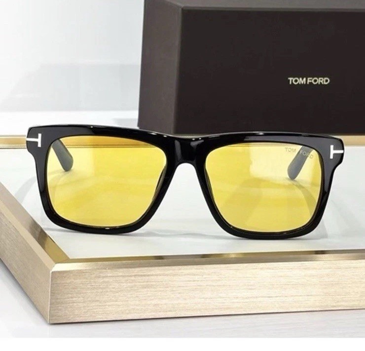 Tom Ford Buckley Sunglasses FT0906 Black 58-17-145mm New With Case Runs Small