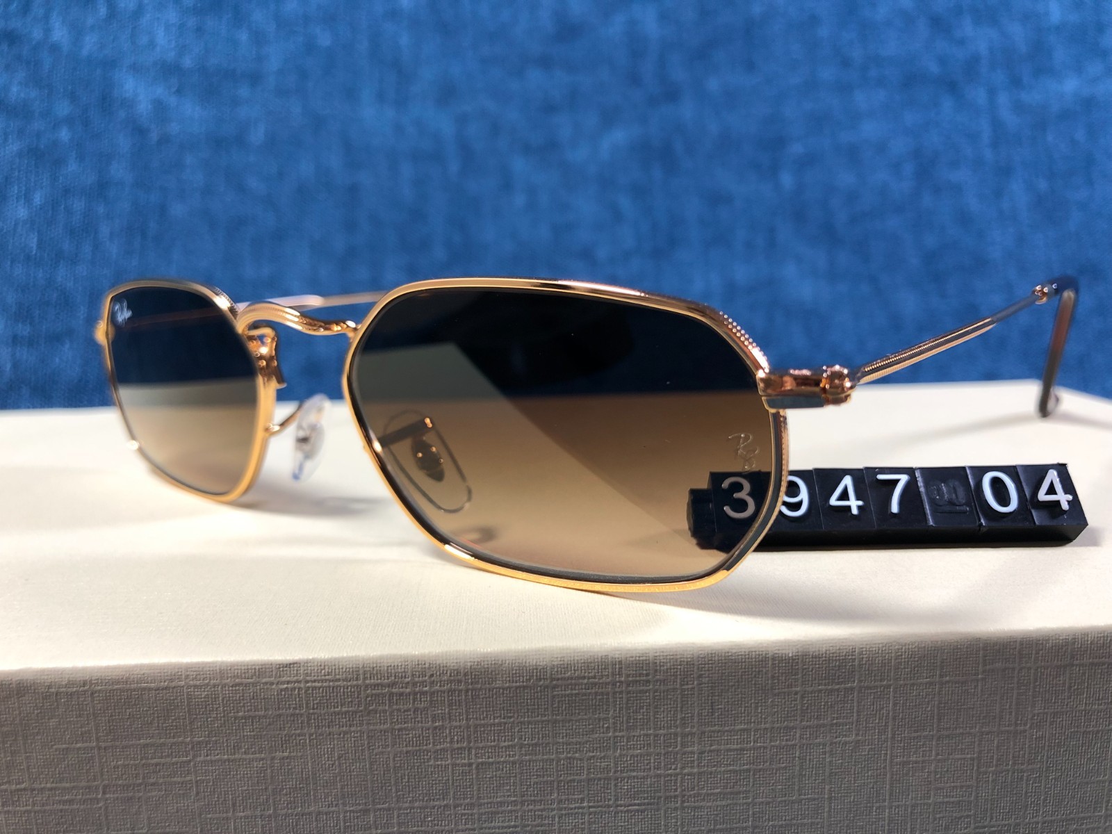 Ray-Ban RB3947 Polished Arista Gold/Brown 57 mm Sunglasses 145mm 001/51 57-18