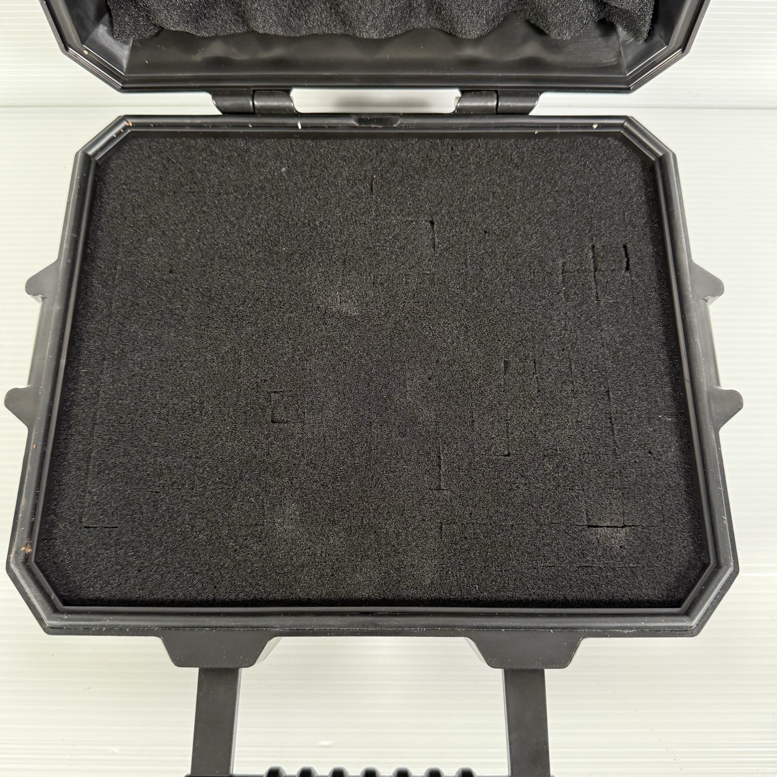 Oakley Strongbox Case Box Sunglasses Hard Case Container SI Standard Issue Black