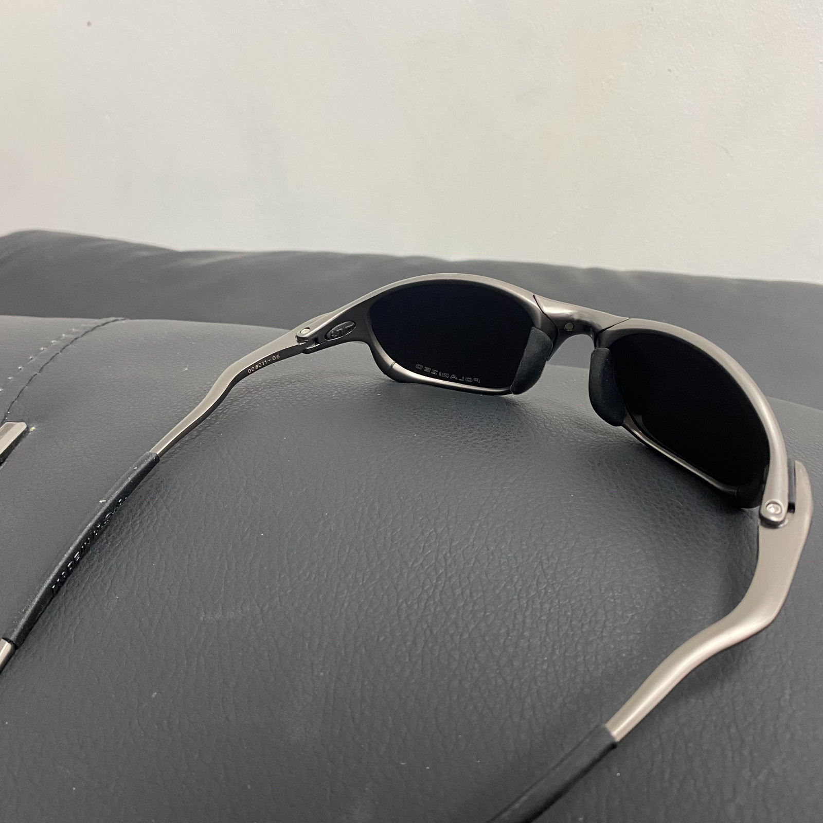 Oakley Juliet 2.0 X-Metal Polarized Sunglasses Gray Frames Silver Lens Vintage