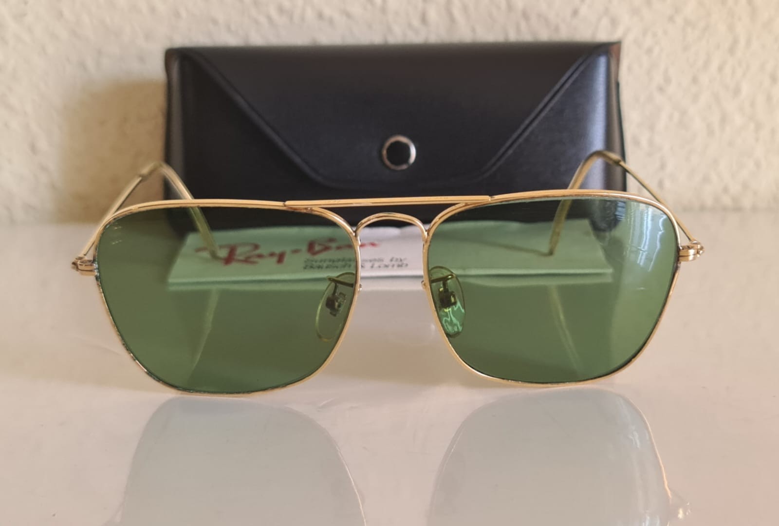 RARE Vintage Ray-Ban Bausch & Lomb 22K Gold Filled Green Glass Caravan Style