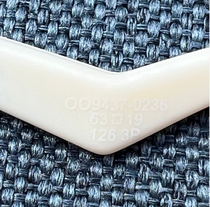 Oakley PLANTARIS Sunglasses 9437-0363 Matte Transparent Yellow PRIZM Brwon Lense